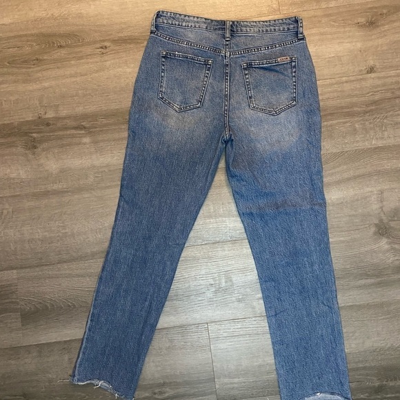 Joe's Jeans The Julia High Rise Straight Ankle Distressed Jeans - Picture 6 of 8